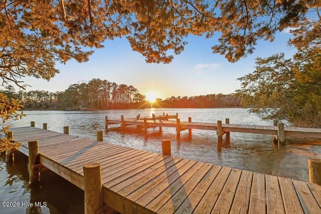 600 Willbrook Circle, Sneads Ferry, NC 28460