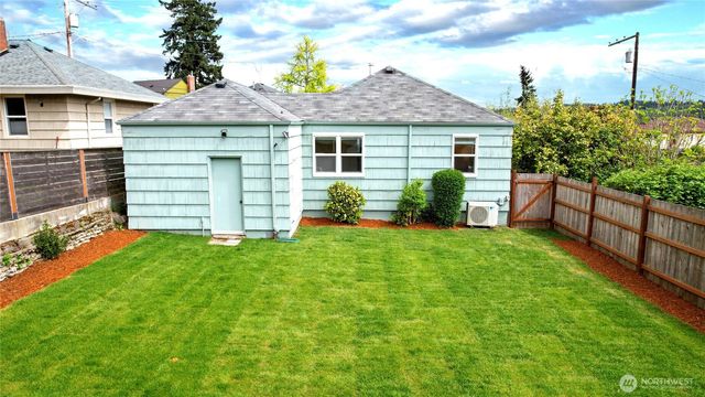 1123 Trenton Avenue, Bremerton, WA 98310