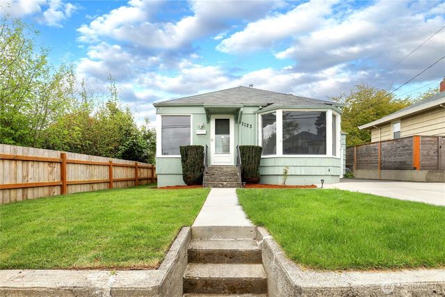 1123 Trenton Avenue, Bremerton, WA 98310
