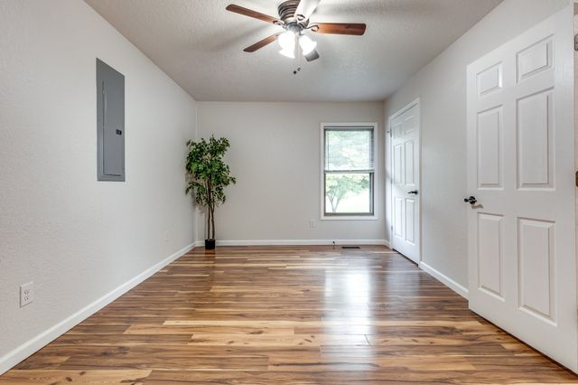 340 Old Spring Creek Rd, Estill Springs, TN 37330