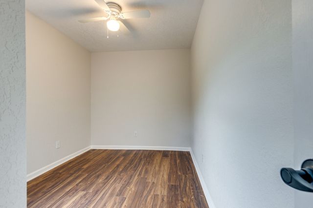 340 Old Spring Creek Rd, Estill Springs, TN 37330
