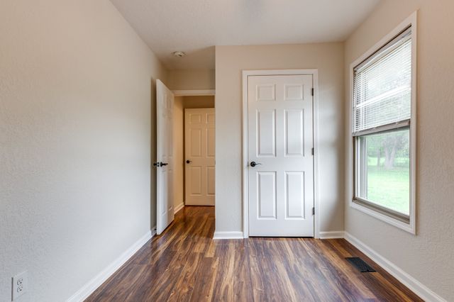 340 Old Spring Creek Rd, Estill Springs, TN 37330
