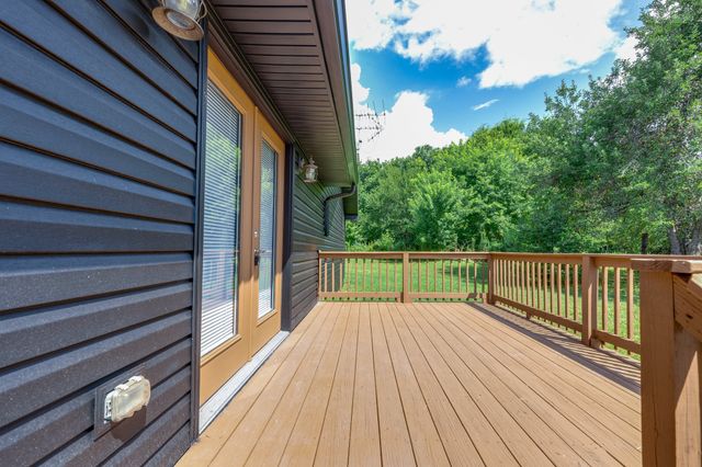 340 Old Spring Creek Rd, Estill Springs, TN 37330