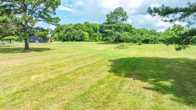 340 Old Spring Creek Rd, Estill Springs, TN 37330