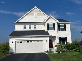 356 S Pointe Avenue, South Elgin, IL 60177
