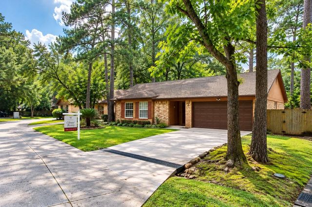 6 Leverwood Court, The Woodlands, TX 77381