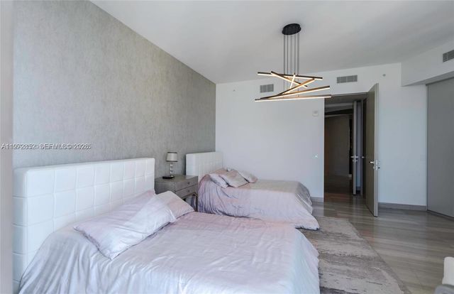 18975 Collins Avenue 3004, Sunny Isles Beach, FL 33160