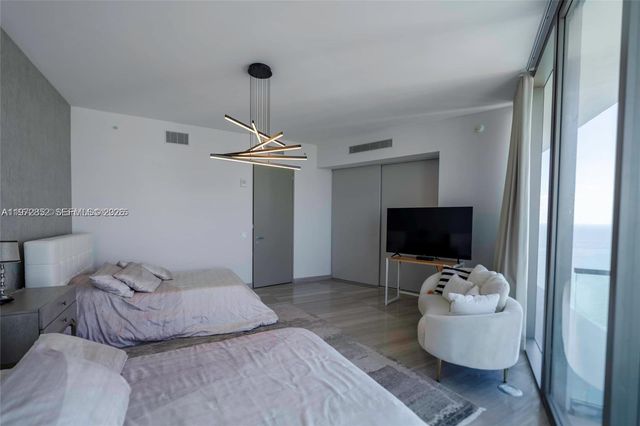 18975 Collins Avenue 3004, Sunny Isles Beach, FL 33160