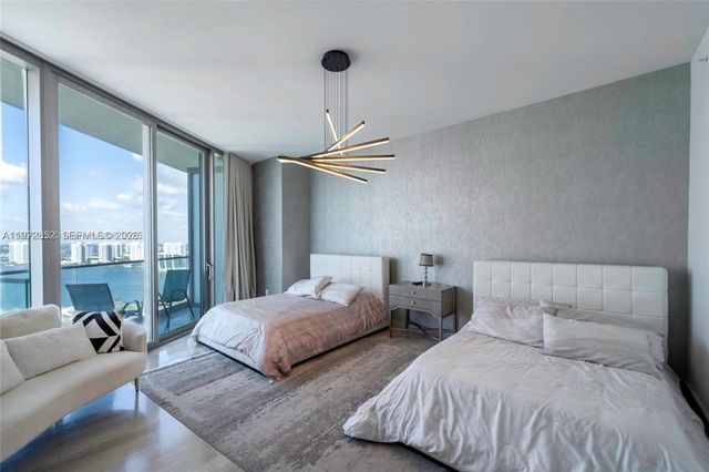 18975 Collins Avenue 3004, Sunny Isles Beach, FL 33160