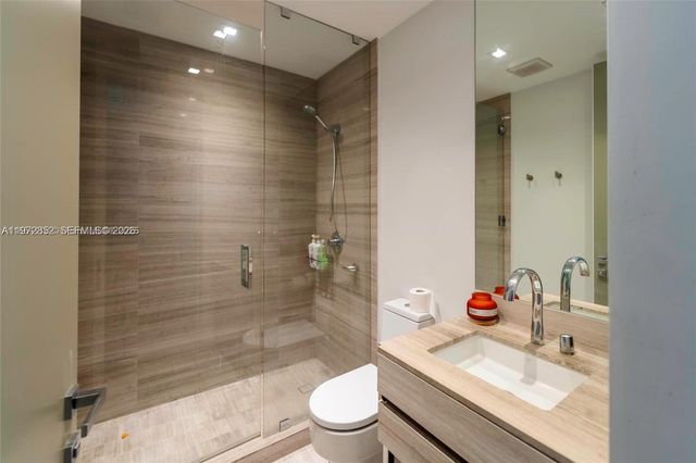 18975 Collins Avenue 3004, Sunny Isles Beach, FL 33160