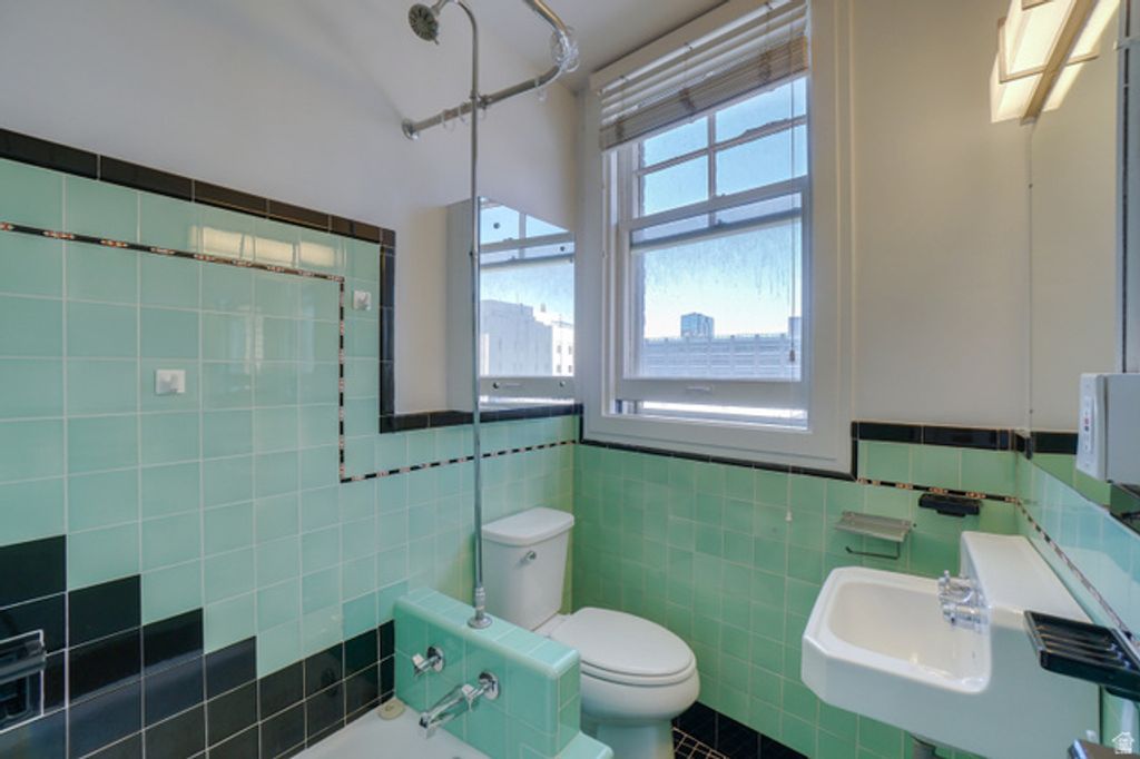 Image 18 of property listing at 29 S STATE ST #414, Salt Lake City, UT 84111