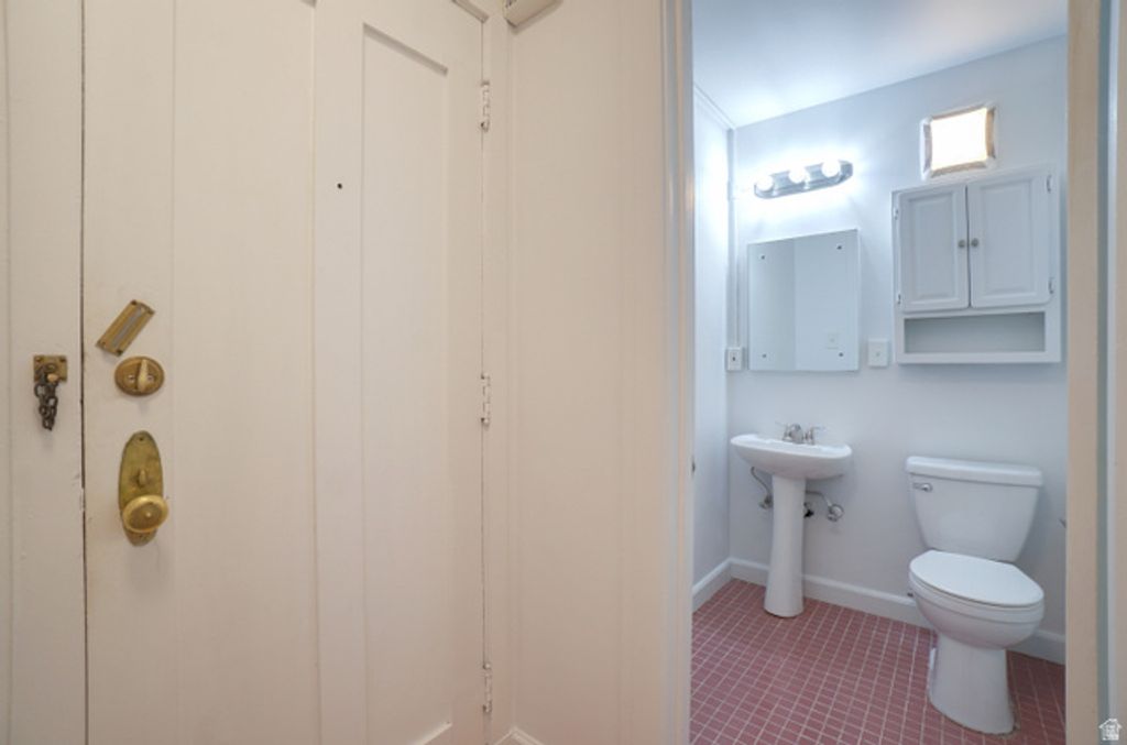 Image 20 of property listing at 29 S STATE ST #414, Salt Lake City, UT 84111