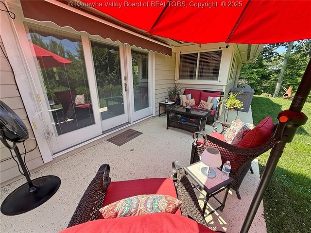 1500 Longridge Road, Charleston, WV 25314