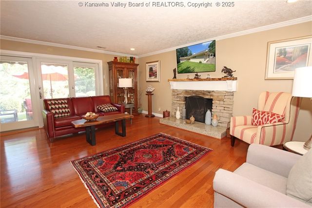 1500 Longridge Road, Charleston, WV 25314