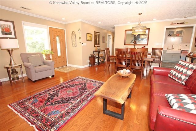 1500 Longridge Road, Charleston, WV 25314