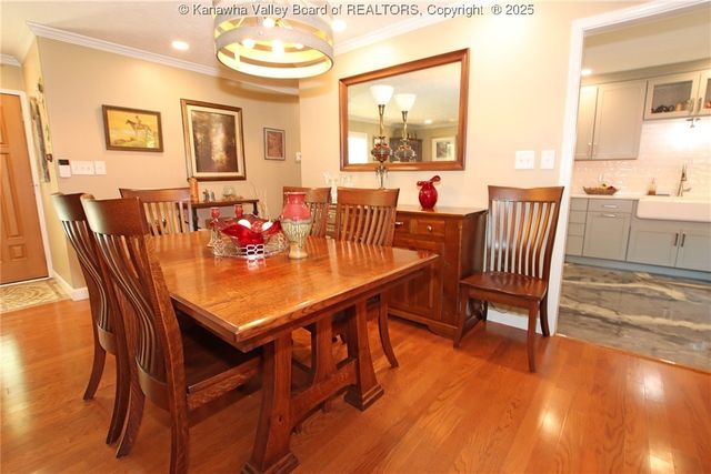 1500 Longridge Road, Charleston, WV 25314