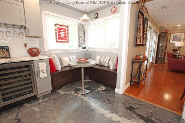 1500 Longridge Road, Charleston, WV 25314