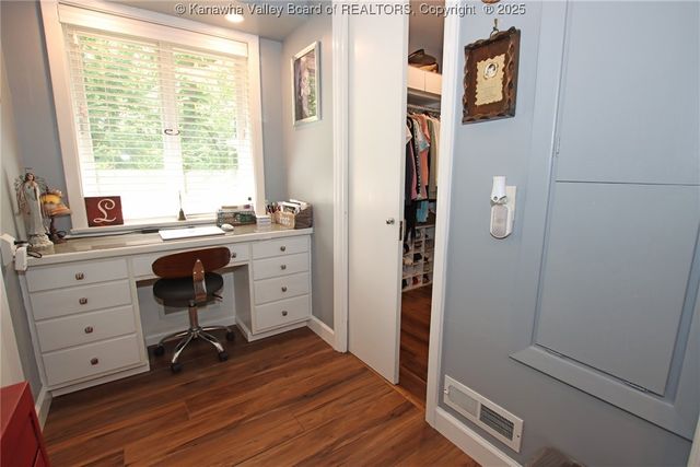 1500 Longridge Road, Charleston, WV 25314