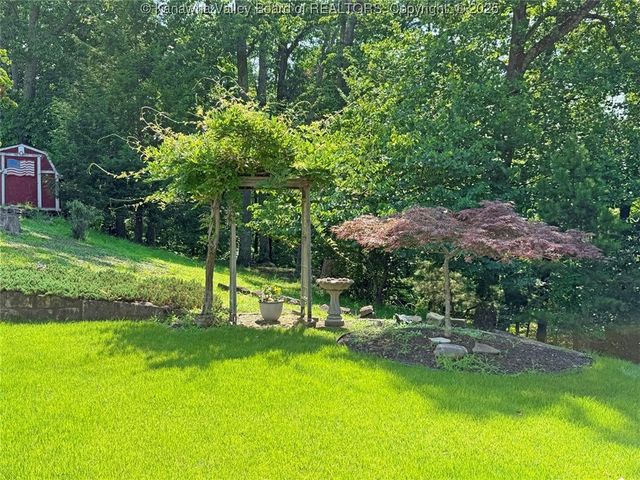 1500 Longridge Road, Charleston, WV 25314