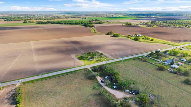 7639 Fm 2977, Richmond, TX 77469
