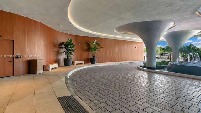 1116 N Ocean Blvd 304, Pompano Beach, FL 33062