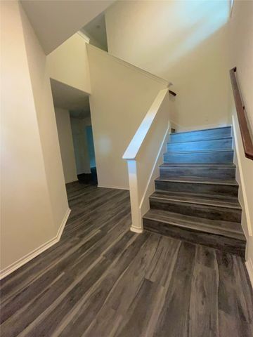 103 E 15th Street, Bonham, TX 75418