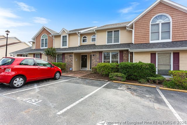 461 Lands End Road, Fayetteville, NC 28314