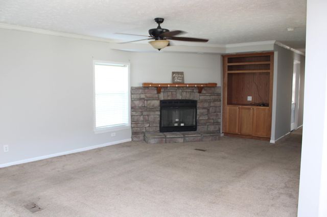 210 Belfast Avenue, Holly Hill, SC 29059