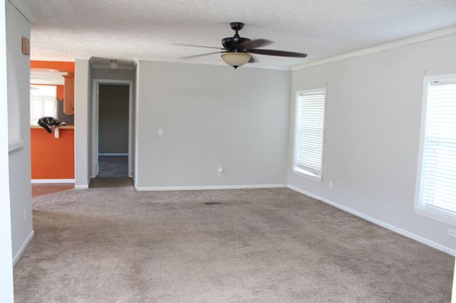 210 Belfast Avenue, Holly Hill, SC 29059