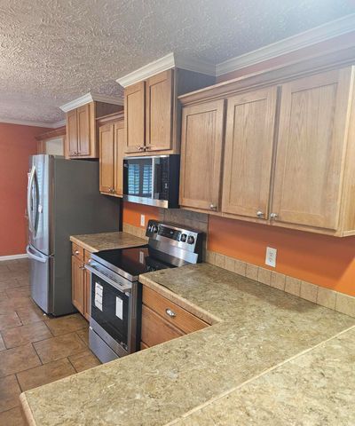 210 Belfast Avenue, Holly Hill, SC 29059