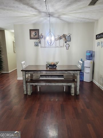 1071 County Road 196, Valley, AL 36854