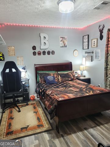 1071 County Road 196, Valley, AL 36854