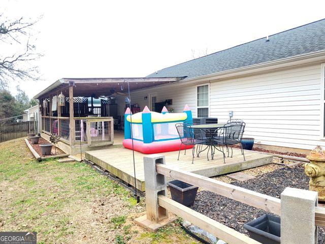 1071 County Road 196, Valley, AL 36854