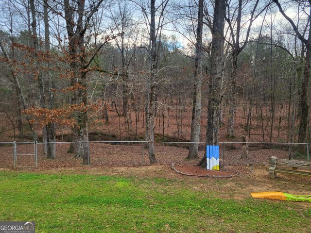 1071 County Road 196, Valley, AL 36854