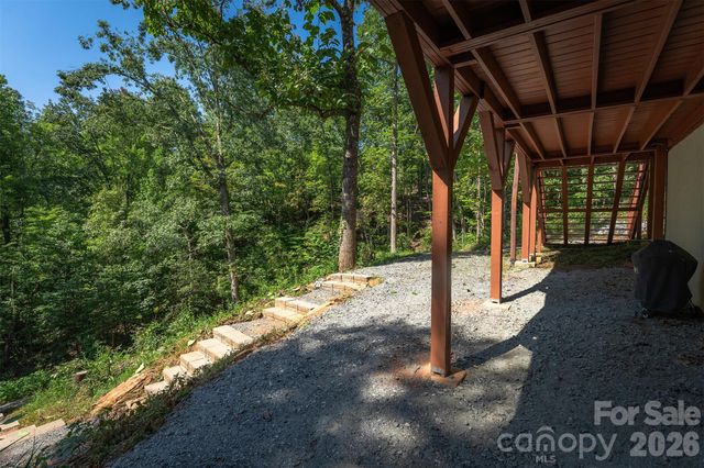 157 Spring Valley Drive, Union Mills, NC 28167