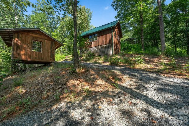157 Spring Valley Drive, Union Mills, NC 28167