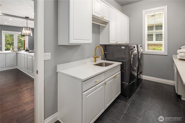 6410 Fairway Place SE, Snoqualmie, WA 98065