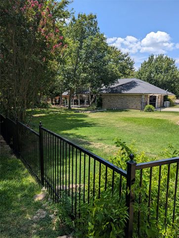 8832 Arbor Crest Court, Fort Worth, TX 76179