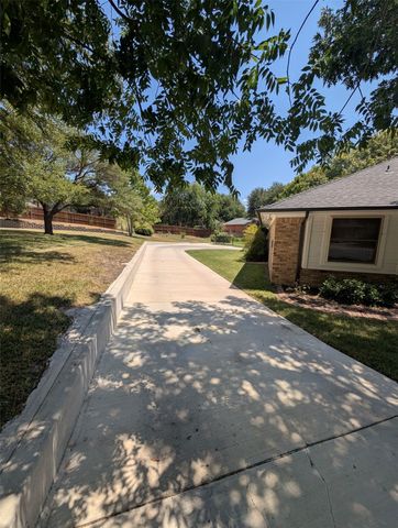 8832 Arbor Crest Court, Fort Worth, TX 76179