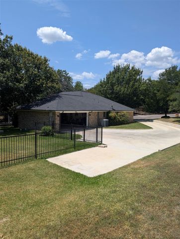 8832 Arbor Crest Court, Fort Worth, TX 76179