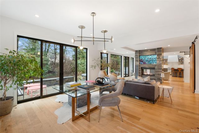 21 Orchard Road, Larchmont, NY 10538