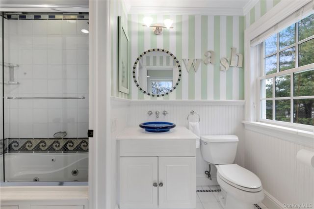 21 Orchard Road, Larchmont, NY 10538