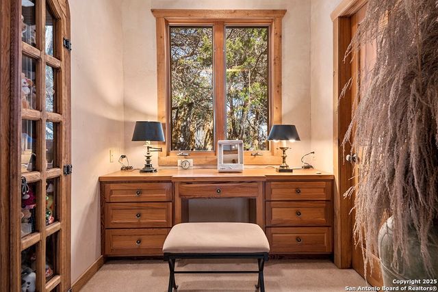 260 Chinaberry Lane, Fredericksburg, TX 78624