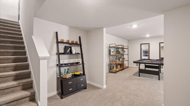 4737 173rd Street, Urbandale, IA 50322