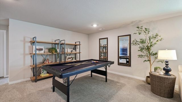 4737 173rd Street, Urbandale, IA 50322