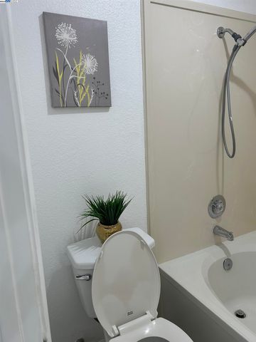 730 Morissette Way, Vacaville, CA 95687