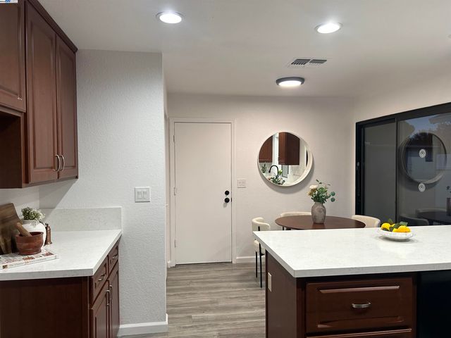 730 Morissette Way, Vacaville, CA 95687