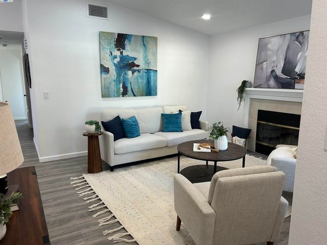 730 Morissette Way, Vacaville, CA 95687