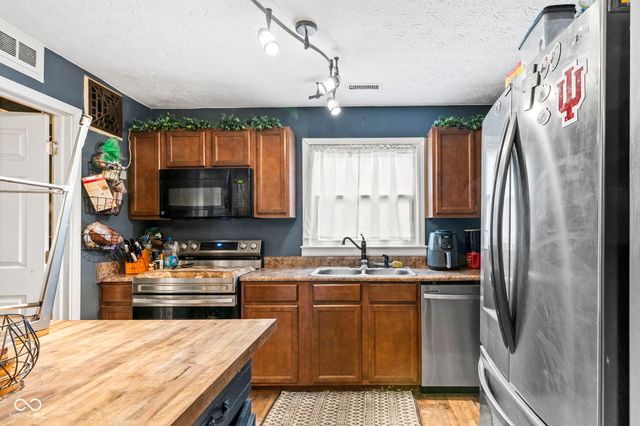 43 W Main Street, North Vernon, IN 47265