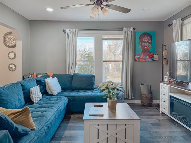 100 S 35th Street, Corsicana, TX 75110